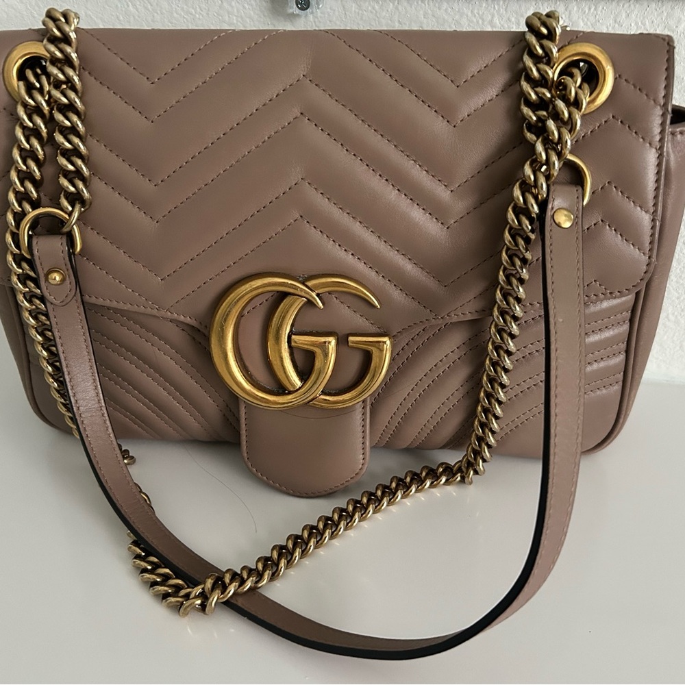 Gucci Mid size Marmont bag in mauve